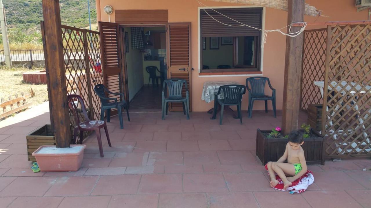 Apartamento Le Colonie Bosa Marina Exterior foto