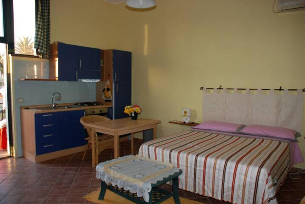 Apartamento Le Colonie Bosa Marina Exterior foto